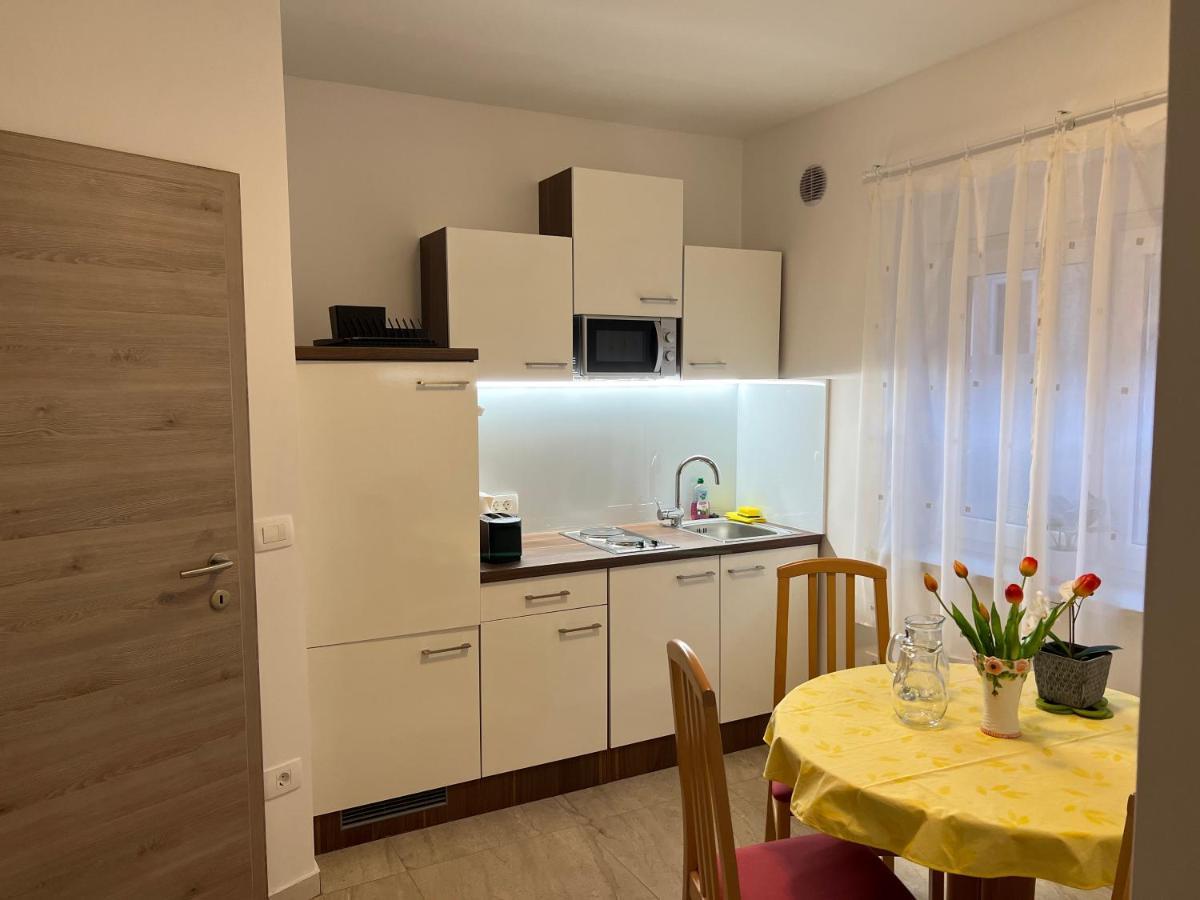 Stara Jezica Apartments With Wifi Ljubljana Exterior photo